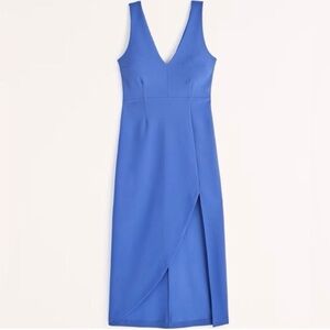 Abercrombie & Fitch Plunge V-Neck Midi Dress in Blue, size XL